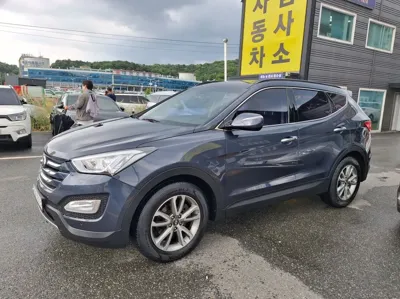 Hyundai Santafe 2014, 165149 км, за 7000000 KRW