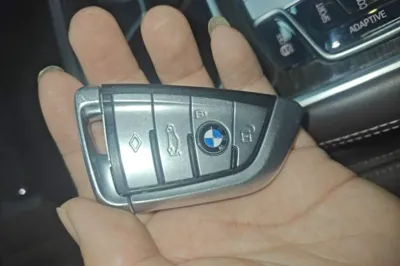 BMW 7 Series 2019, 121000 км, за 272882.11 CNY - фото 36