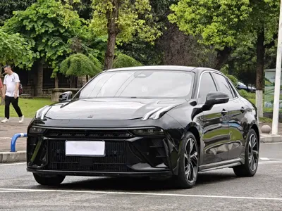 Lynk & Co 03 · 2022 год