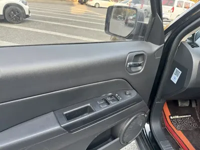 Jeep Patriot 2014, 110000 км, за 16800 CNY - фото 20
