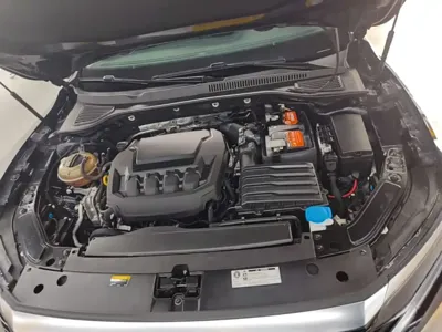 Volkswagen Passat 2023, 60800 км, за 131100 CNY - фото 20