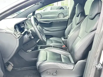 Tesla Model X 2018, 150000 км, за 149800 CNY - фото 5