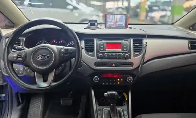 Kia Carens 2014, 146862 км, за 4000000 KRW - фото 9
