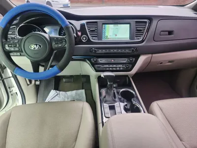 Kia Canival 2019, 56487 км, за 16500000 KRW - фото 9
