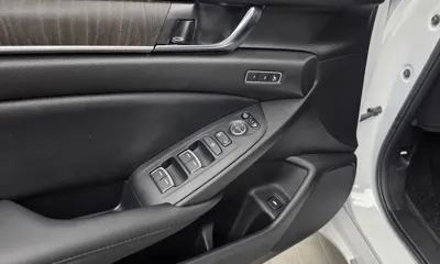 Honda Accord 2022, 12254 км, за 31000000 KRW - фото 30