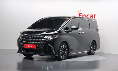 Toyota Alphard · 2025 год