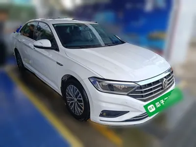 Volkswagen Sagitar 2021, 79300 км, за 63649.39 CNY