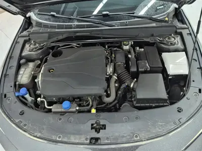 Changan UNI-V 2024, 9900 км, за 74800 CNY - фото 10