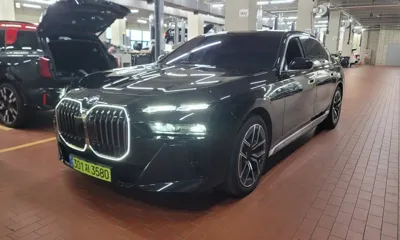 BMW 7-Series · 2025 год
