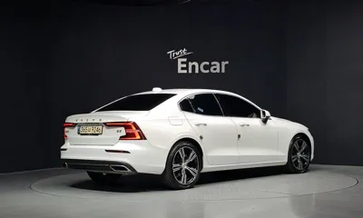 Volvo S60 2021, 34705 км, за 32000000 KRW