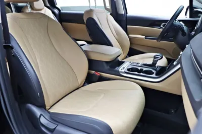 Kia Canival 2023, 30518 км, за 25000000 KRW - фото 8