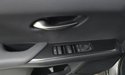 Lexus UX 2026, 4070 км, за 44500000 KRW - фото 27