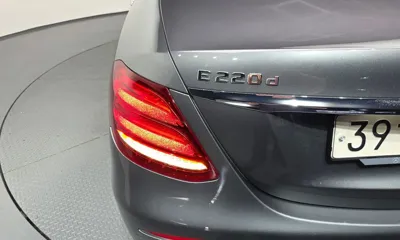 Mercedes-Benz E-Class 2020, 77425 км, за 29200000 KRW - фото 23