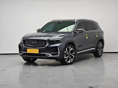 Geely Xingyue L · 2025 год