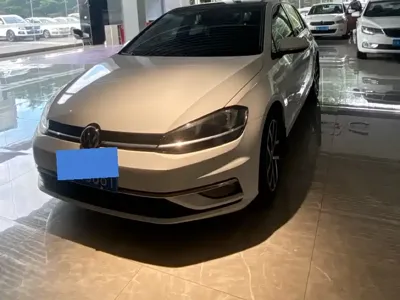 Volkswagen Golf · 2019 год