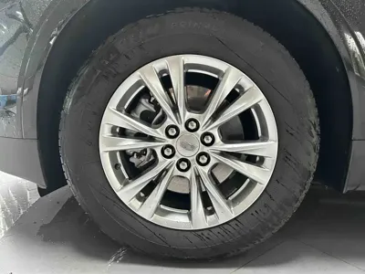 Cadillac XT5 2024, 24000 км, за 161800 CNY