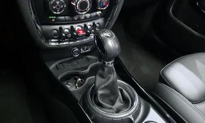 MINI Clubman 2016, 87697 км, за 9900000 KRW - фото 9