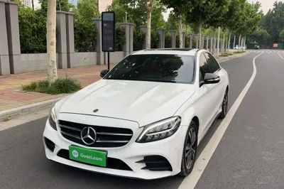 Mercedes-Benz C-Class · 2020 год