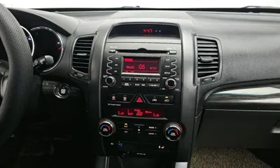 Kia Sorento 2011, 142043 км, за 4500000 KRW - фото 13