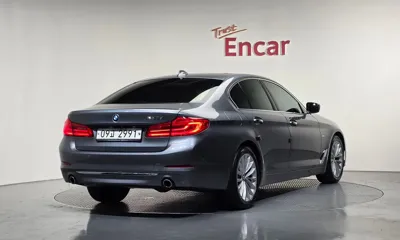 BMW 5-Series 2018, 165837 км, за 18890000 KRW