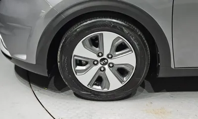 Kia Niro 2018, 102056 км, за 14000000 KRW - фото 5