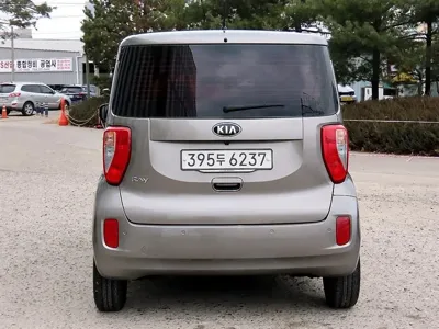 Kia Ray 2017, 212938 км, за 4000000 KRW