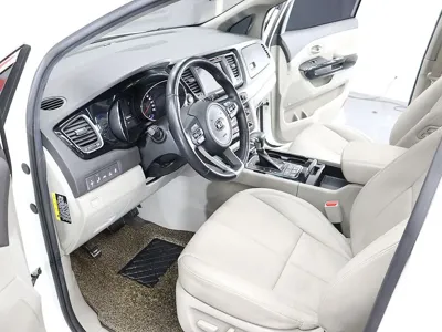 Kia Canival 2017, 102837 км, за 11700000 KRW - фото 16