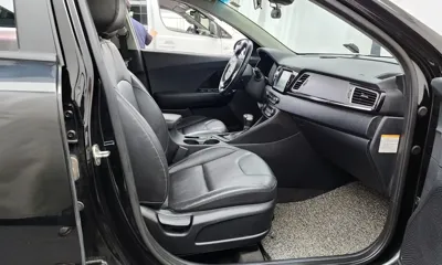 Kia Niro 2018, 124321 км, за 9800000 KRW - фото 11