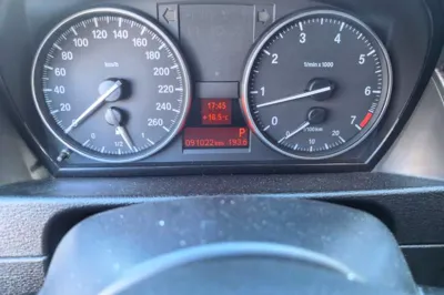 BMW X1 2015, 91000 км, за 41120.92 CNY - фото 12