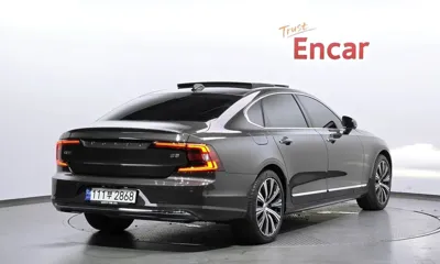 Volvo S90 2023, 29804 км, за 42880000 KRW