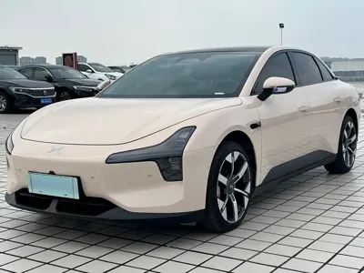 Xpeng MONA M03 · 2025 год