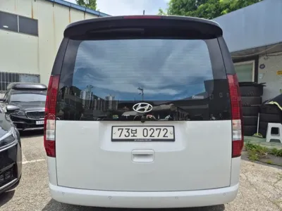 Hyundai Staria 2022, 80000 км, за 23500000 KRW - фото 2