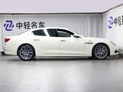 Maserati Quattroporte 2022, 23000 км, за 578000 CNY - фото 3