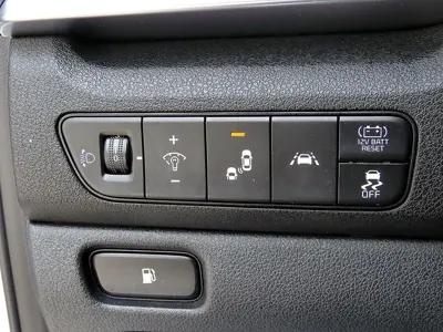 Kia Niro 2021, 59895 км, за 19800000 KRW - фото 13