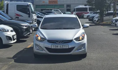 Hyundai Avante 2015, 81323 км, за 7900000 KRW