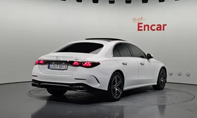 Mercedes-Benz E-Class 2024, 44077 км, за 69990000 KRW