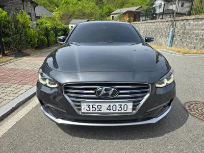 Hyundai Grandeur 2018, 187378 км, за 9800000 KRW