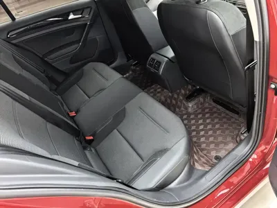Volkswagen Golf 2018, 60000 км, за 52800 CNY - фото 16
