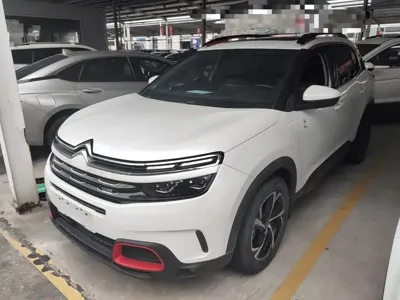 Citroen C5 Aircross 2020, 71800 км, за 55199 CNY