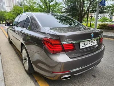 BMW 7-Series 2014, 216000 км, за 8900000 KRW