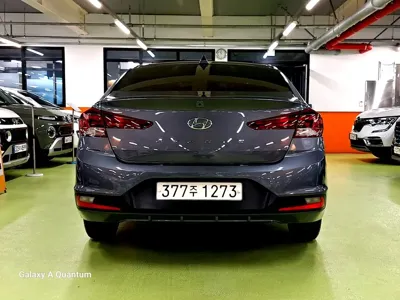 Hyundai Avante 2020, 180797 км, за 9000000 KRW