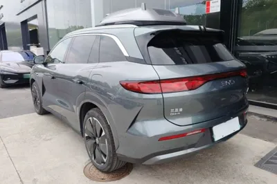 BYD Tang L 2025, 4800 км, за 209153.12 CNY