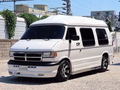 Dodge Ram Van · 1997 год