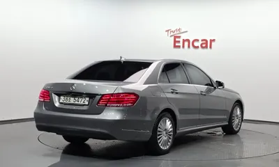 Mercedes-Benz E-Class 2014, 62681 км, за 12500000 KRW