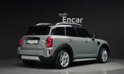MINI Countryman 2022, 62201 км, за 32500000 KRW