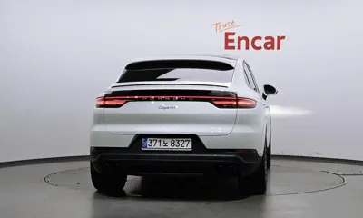 Porsche Cayenne 2023, 25038 км, за 121500000 KRW - фото 4