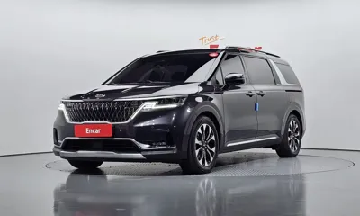 Kia Canival · 2021 год