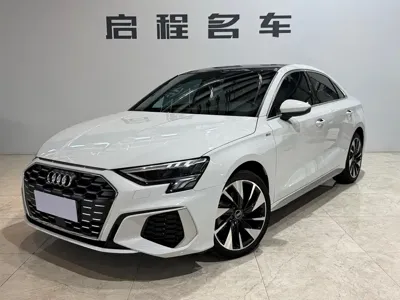 Audi A3 · 2023 год