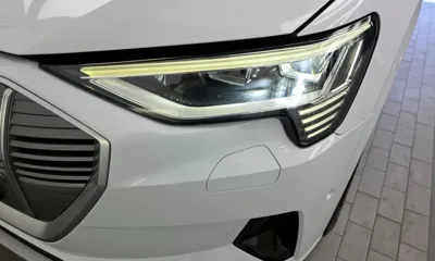 Audi e-tron 2022, 141243 км, за 39900000 KRW - фото 22