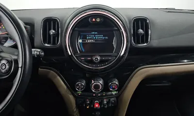 MINI Countryman 2018, 94001 км, за 12500000 KRW - фото 15